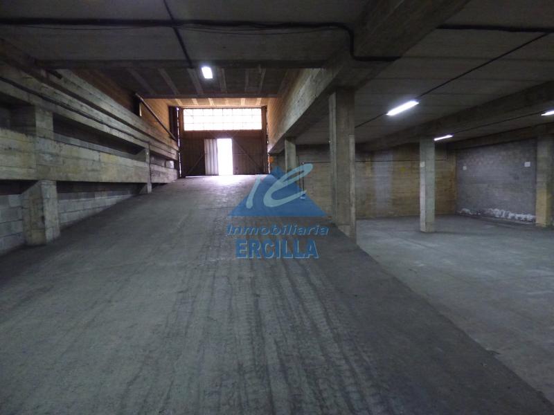 Pabellón en alquiler en primera linea